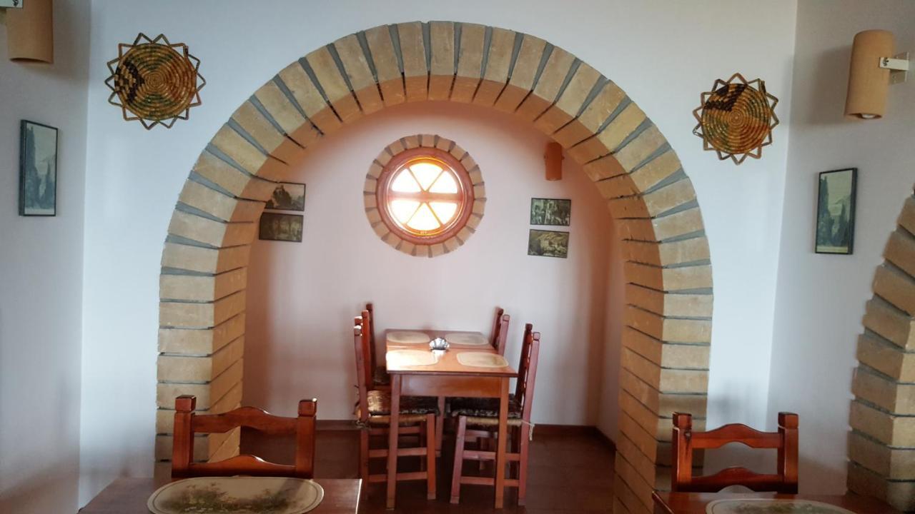 塔普赛特酒店 Agios Georgios  外观 照片